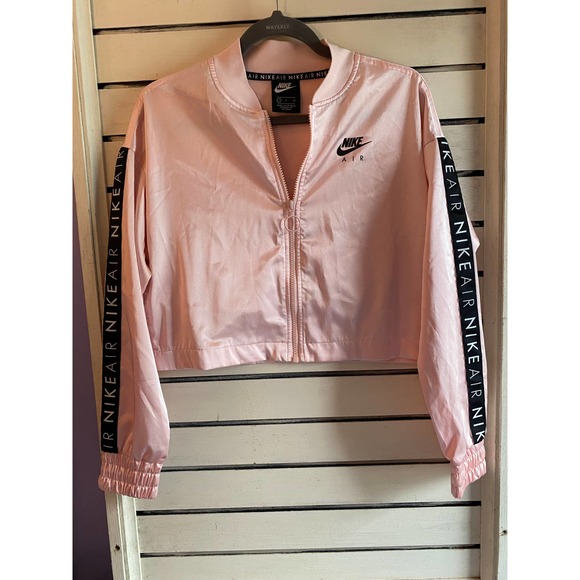 Nike woman’s crop jacket small pink air track satin crop NikeAir sleeve pockets - Picture 3 of 10